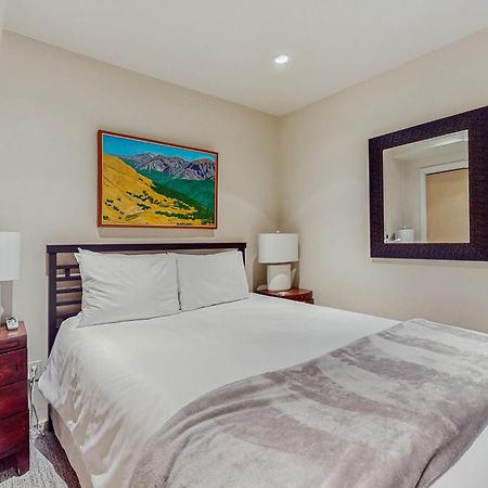 Chic Condo Unit 1 Aspen Bagian luar foto